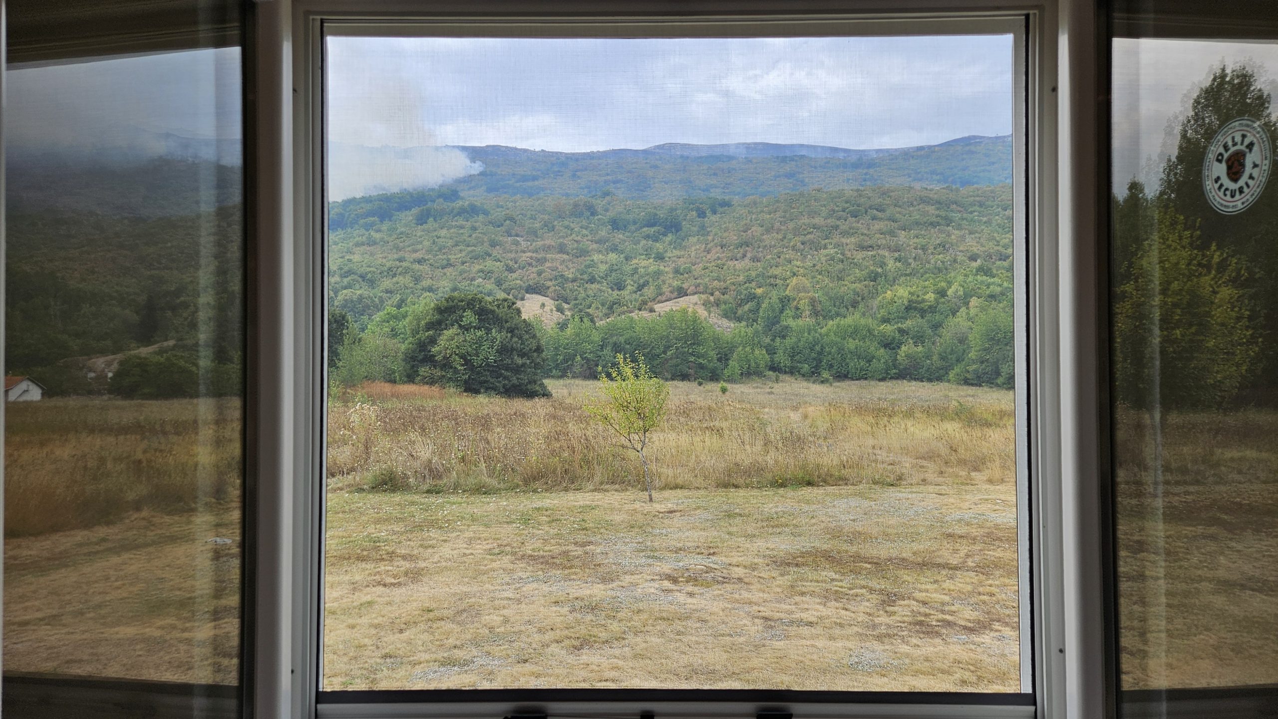 Cottage 14 - The view of Dinara from the living room - pogled na Dinaru iz dnevne sobe